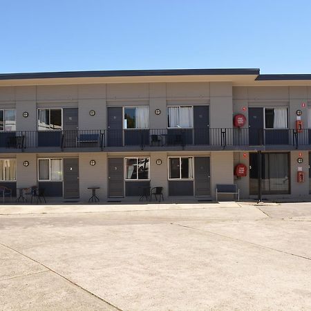 Commercial Hotel Motel לית'גו מראה חיצוני תמונה
