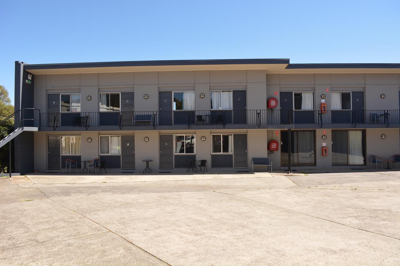 Commercial Hotel Motel לית'גו מראה חיצוני תמונה