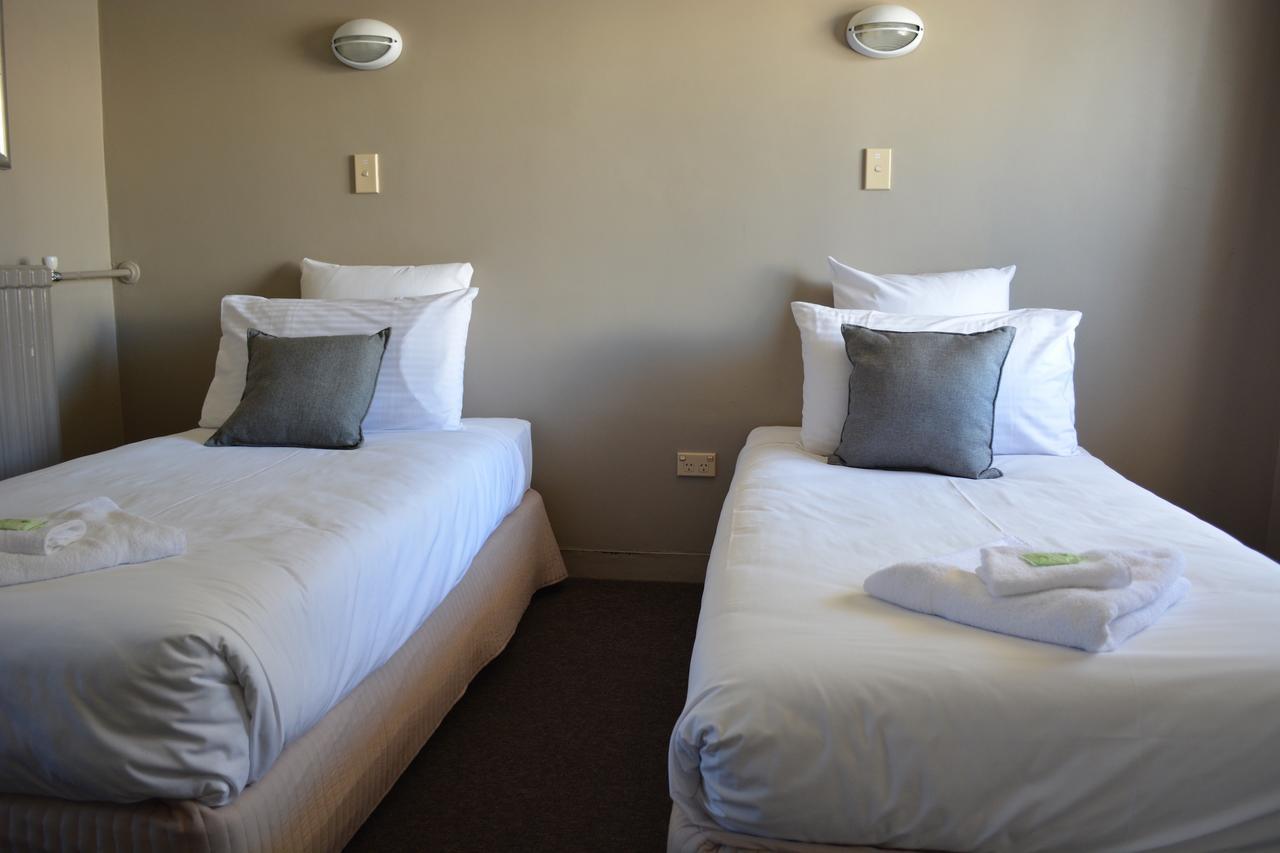 Commercial Hotel Motel לית'גו מראה חיצוני תמונה
