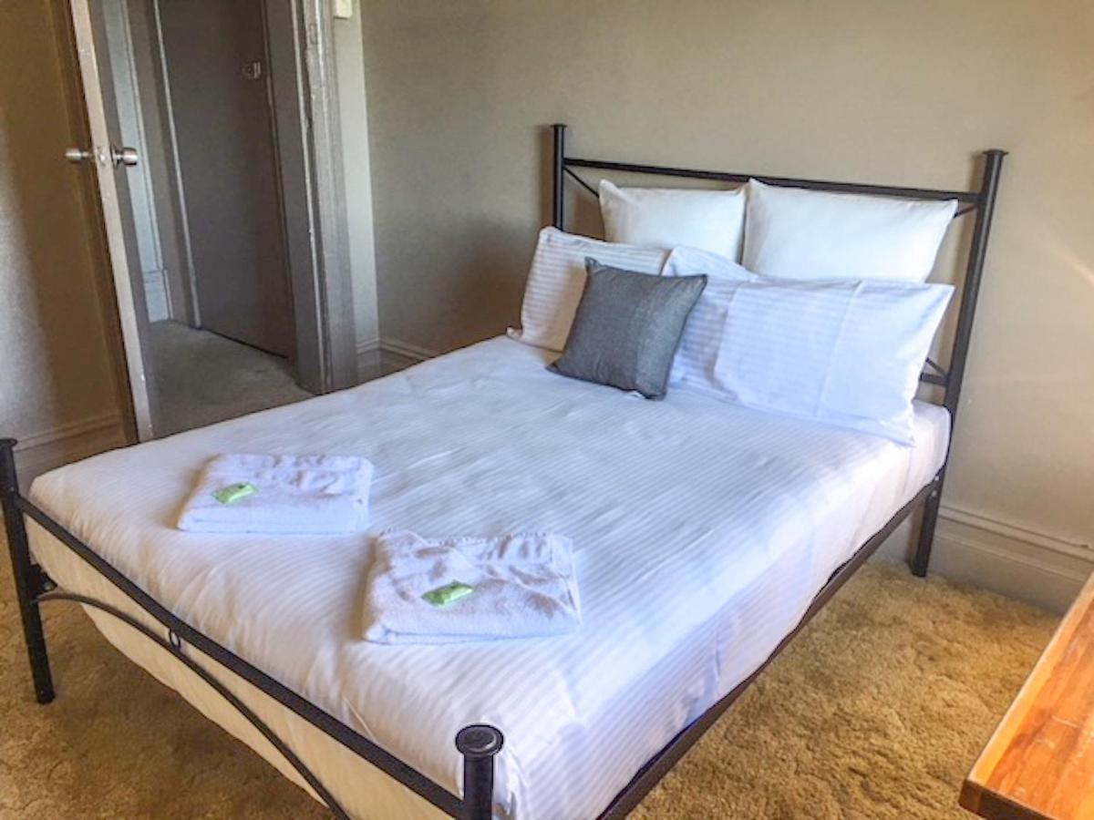 Commercial Hotel Motel לית'גו מראה חיצוני תמונה